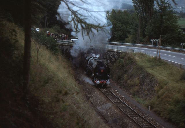 Ligne Grenoble Veynes  dernier train 141 R 1187 le 19 10 1975031.jpg