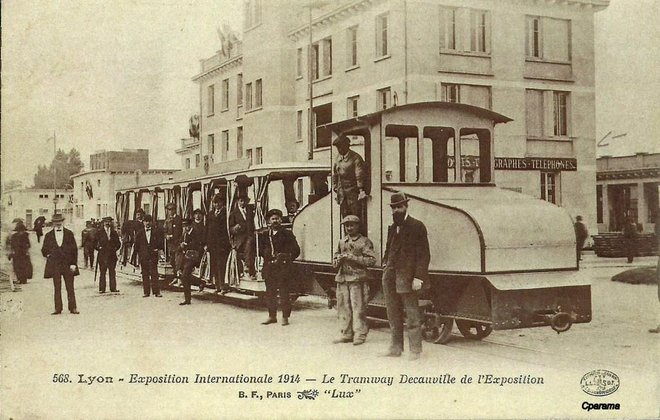 LYON  Exposition Universelle  - Le Tramway Decauville.jpg