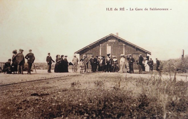 Sablanceaux - Première gare.jpg