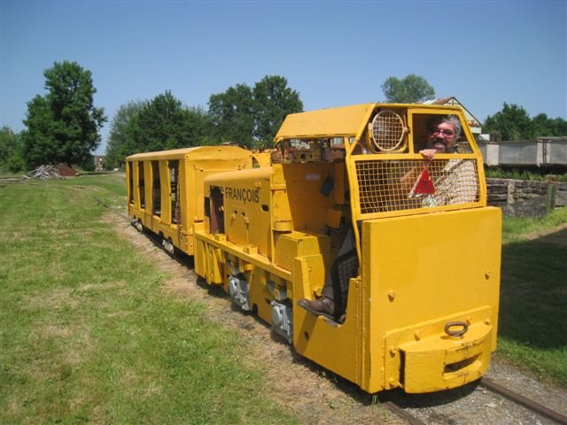 pelican locotracteur.jpg