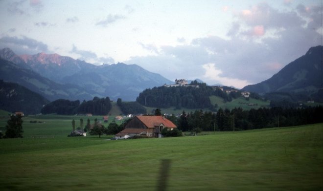 77-08-1329ch.jpg
