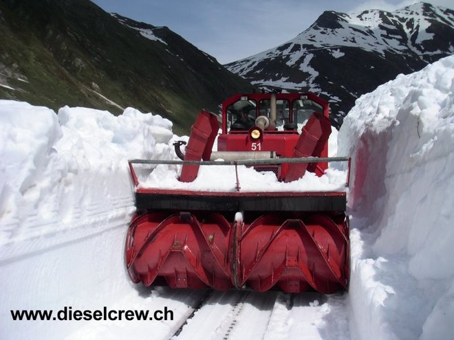 dfb-dampfbahn-furka-bergstrecke-87135.jpg