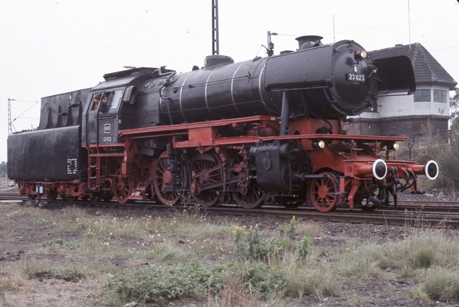 1977-1261.JPG
