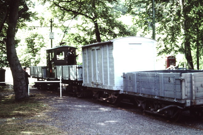 MER 23+train.JPG