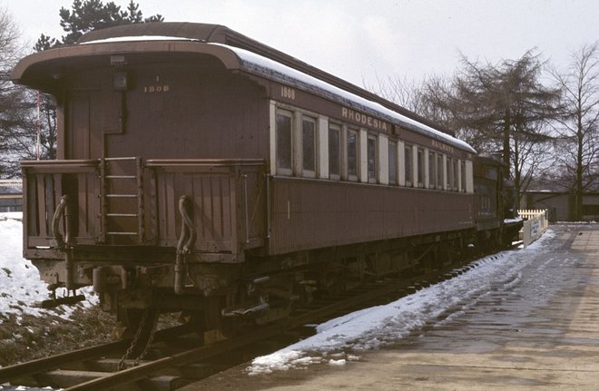 1975-0101.JPG