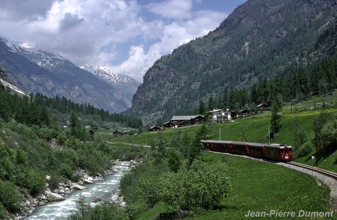 77-06-132-St-Niklaus-Zermatt.jpg