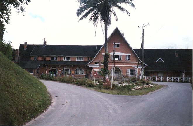 Mada gare de Périney.jpg