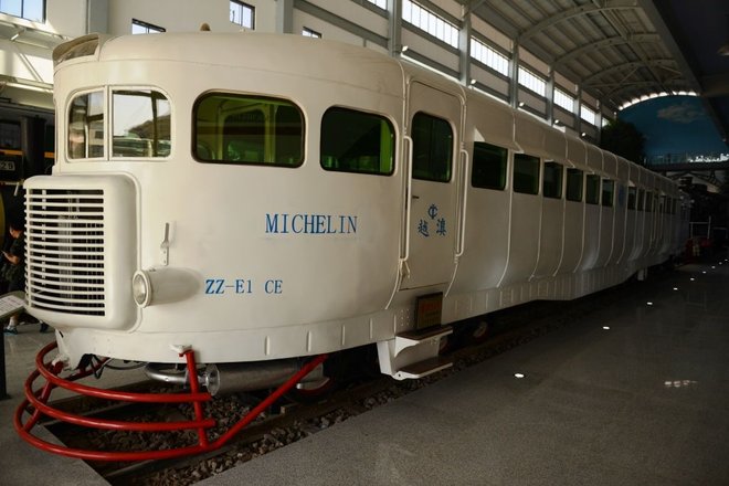 Musee-du-Chemin-de-Fer-du-Yunnan-Micheline-01-140518s.jpg