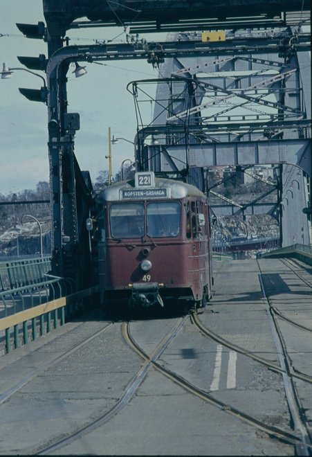 1976 Ankommande t Ropsten 3.jpg