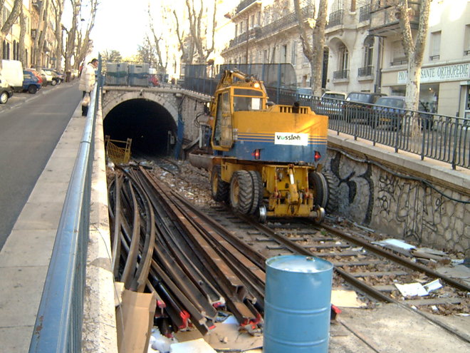 S2400042.JPG