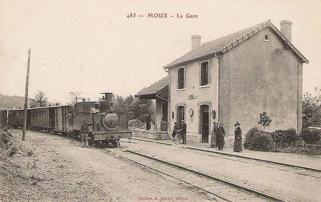 Moux 2.jpg
