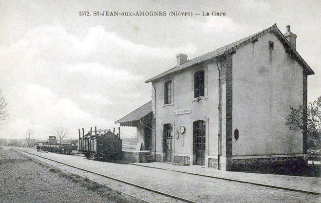 St Jean aux Amognes 1.jpg