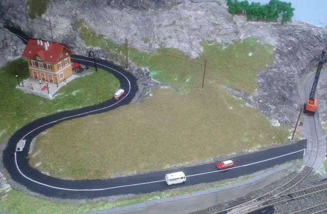 z 1.jpg