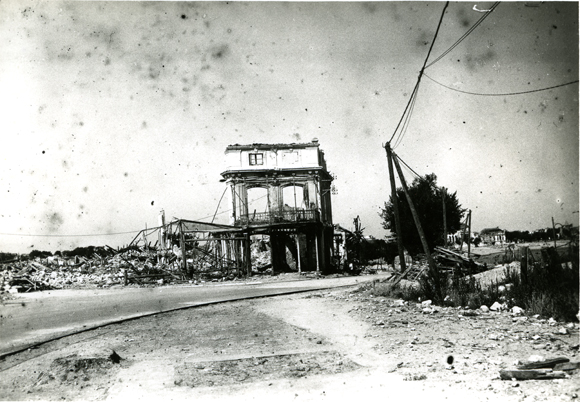 cafe_des_bains_royan_destruction__024769300_1640_07012013.jpg