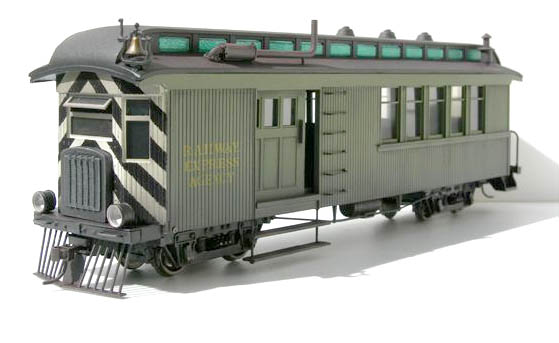 railcarbackwoodorig.jpg