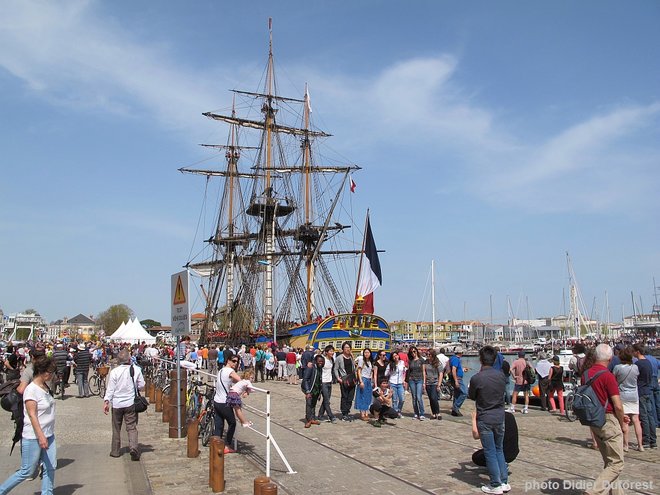 L.Hermione_La_Rochelle_15_avril_2015-a.jpg