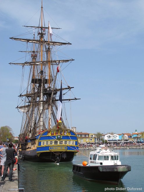 L.Hermione_La_Rochelle_15_avril_2015-b.jpg