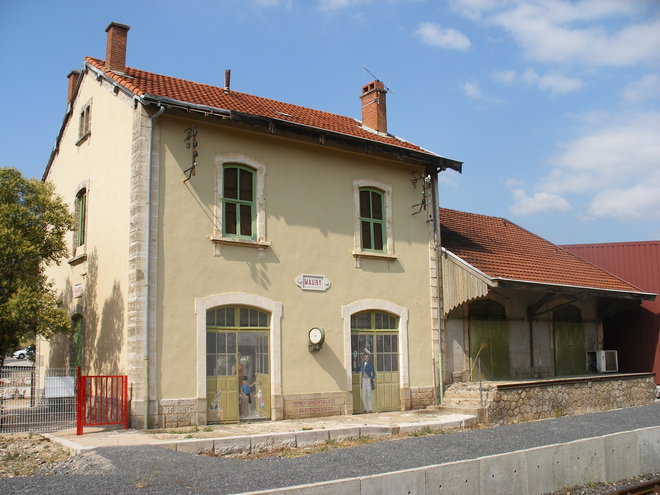 Gare de Maury.JPG