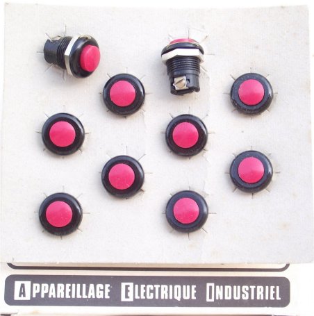 poussoirs [1].jpg