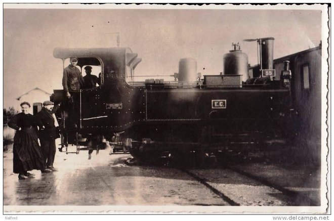 16 - CHEMIN DE FER ECONOMIQUE DES CHARENTES. LOCOMOTIVE CORPET LOUVET.jpg