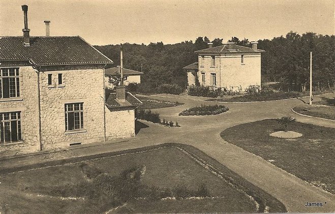 Chapelle-des-Pots-Sana..jpg