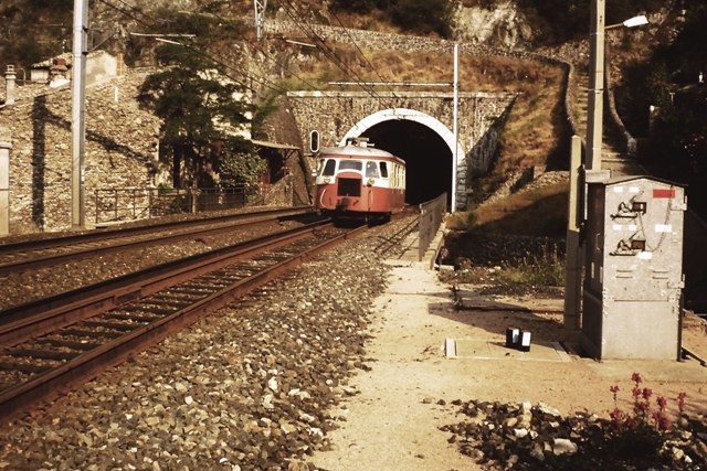 Copie de Sur le tronc commun sotie du tunnel Tournon.jpg