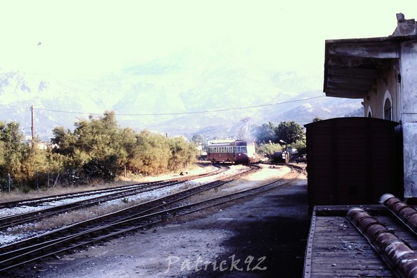 Corse 1981 (10)signe.jpg