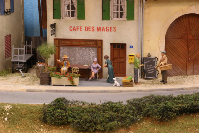 Café 300.jpg