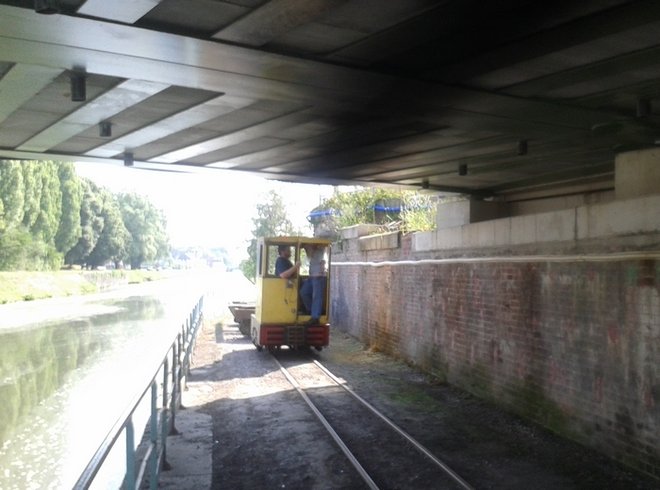 Saint Amand les Eaux, le petit train de la Scarpe  File