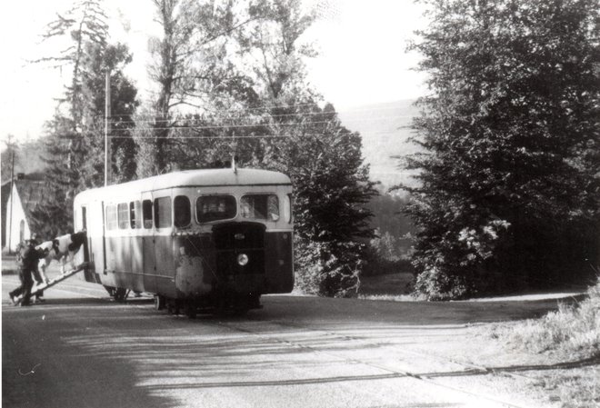 img049.jpg