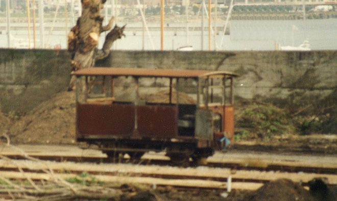 1042.jpg