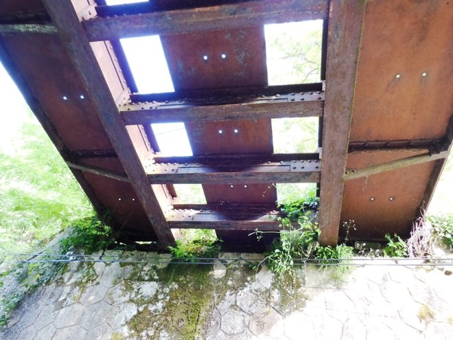 BURIE pont Peuillet 003.jpg