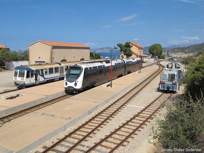 L.Ile-Rousse_gare_juillet_2015.jpg
