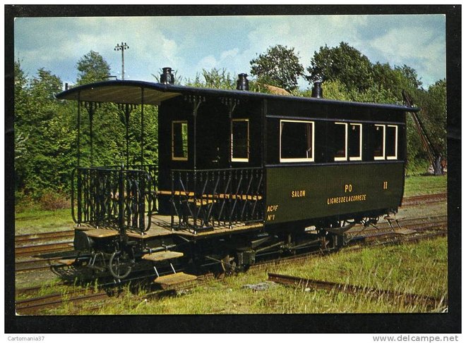 19 - PO Corrèze voiture salon.jpg