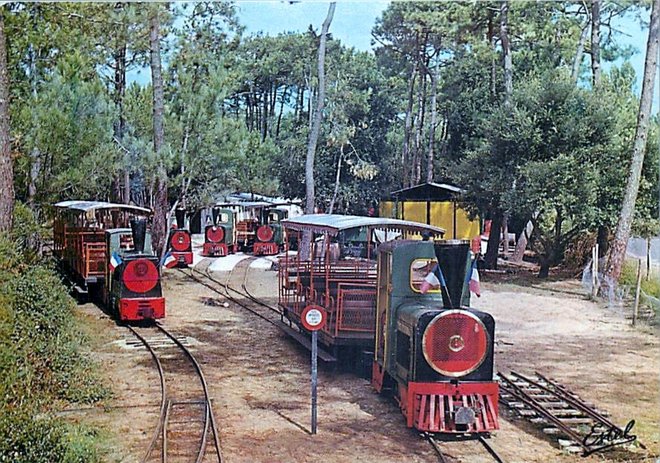 17 - Petit train Touristique ILE OLERON SAINT TROJAN.jpg