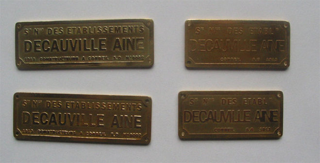 plaques 1.jpg