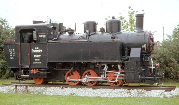 498.07 1976 obergrafendorf.jpg