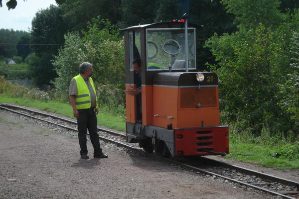 DL 40.jpg