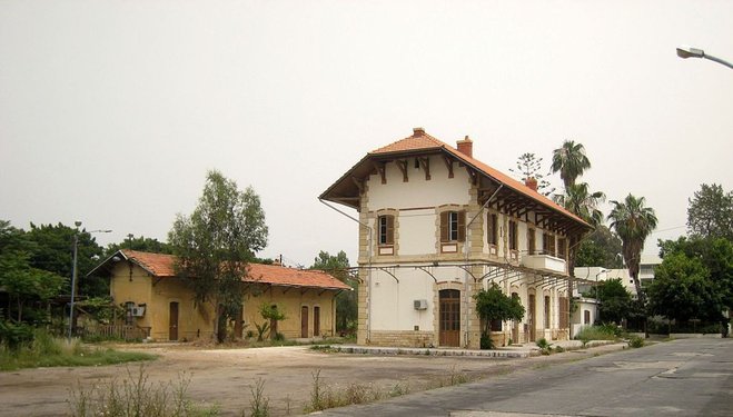 53 - Beyrouth Gare Mar Mickael 4.JPG
