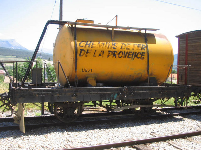 wagon-epandage-U271-normal.jpg