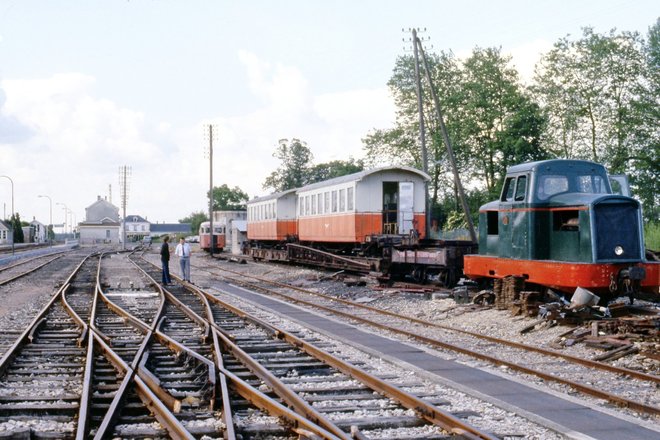 1984-04032.jpg