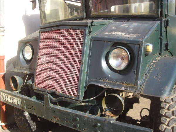 PME Ford Canada Bourgogne 2..jpg