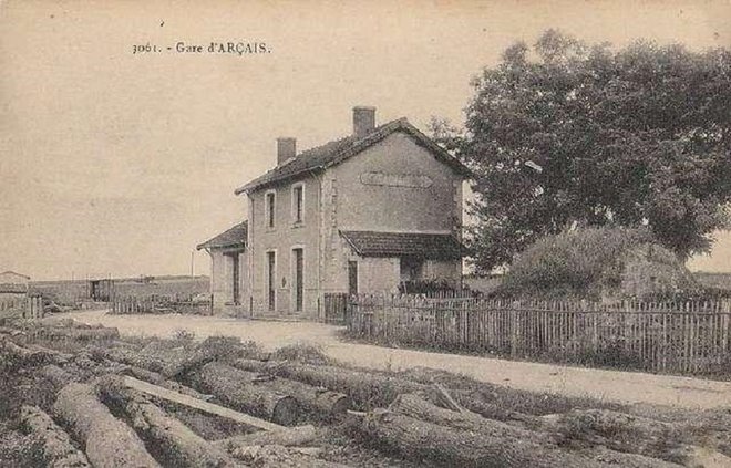 10 Arcais 1.jpg