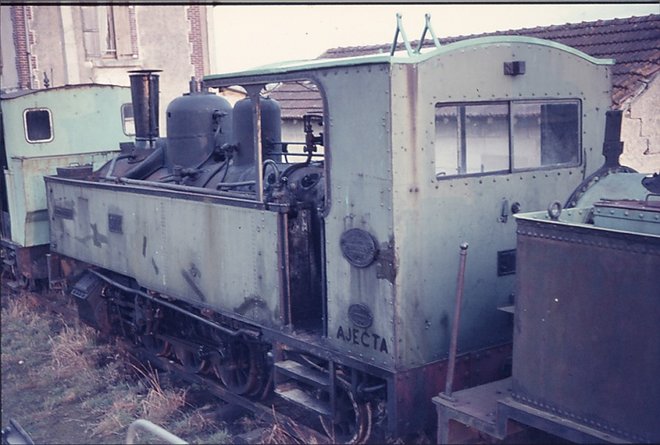 030T 3714 à Verneuil 12.2.71.jpg