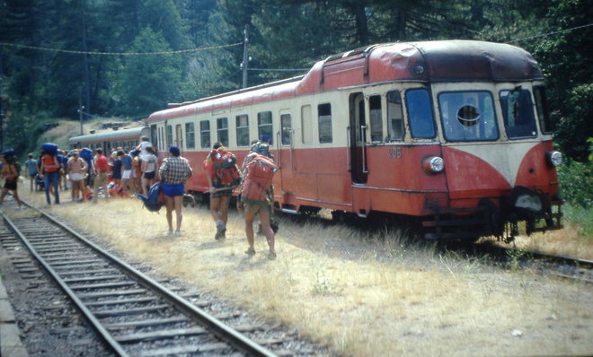 ob_7d66e2_train-corse.jpg
