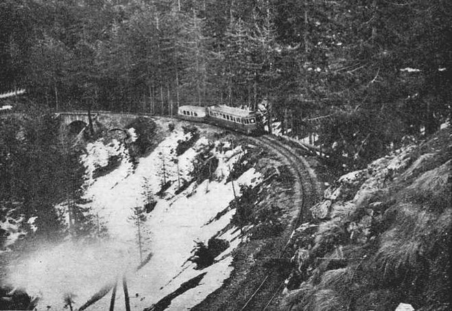 G005511.jpg