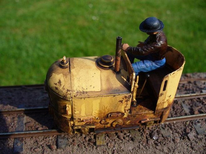 locotracteur KINDER.JPG