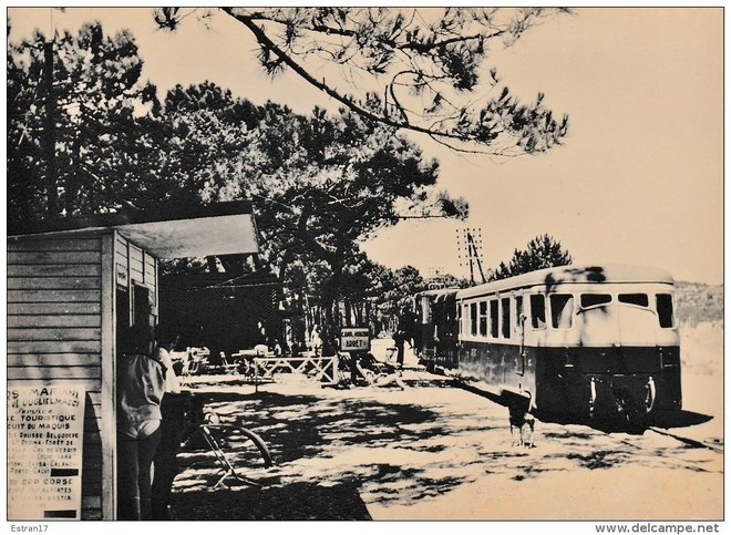 20 - CALVI CLUB DE L'HORIZON ARRET DE L'AUTORAIL.jpg