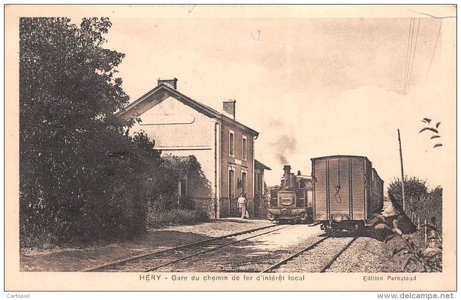 89 - Héry - La Gare du Chemin de Fer d'Intérêt Local.jpg