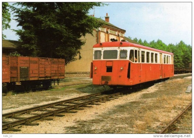 41 - Autorail De Dion Bouton OC 2 X 204 en gare - PRUNIERS EN SOLOGNE  - BA SNCF -.jpg